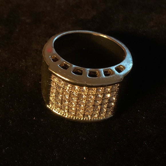 Iced-Out Ring - Picture 3 of 4
